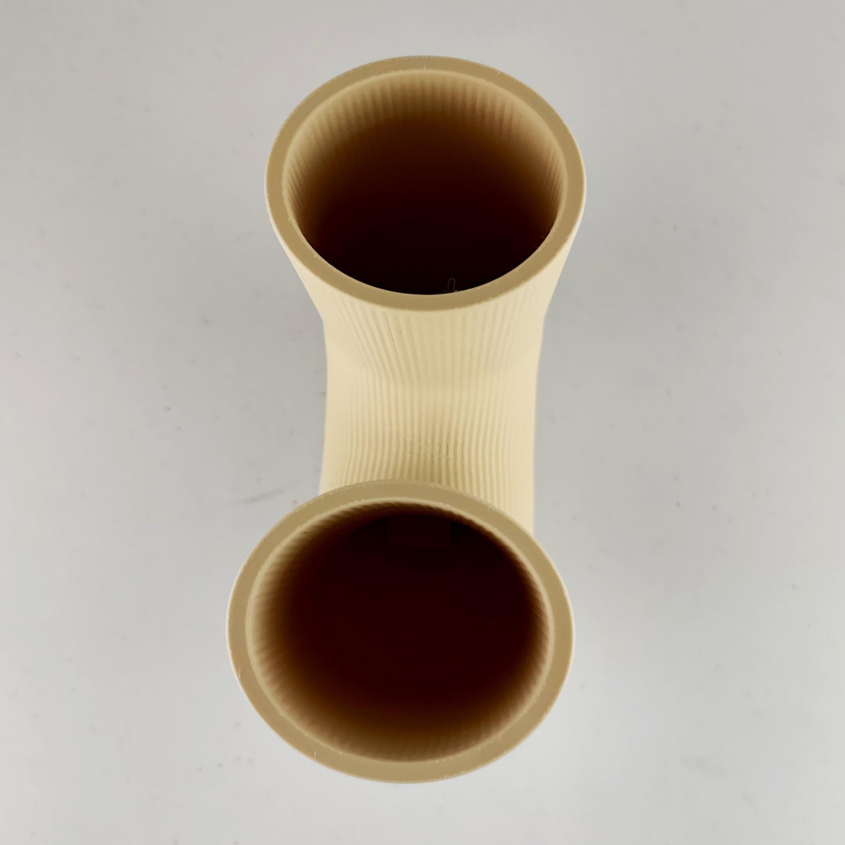 3D Printed U Shaped Vase | Modern Sculptural Vase Minimalist PLA Plastic Vase | Decorative Vase for Dried or Fresh Flowers Unique Home Decor